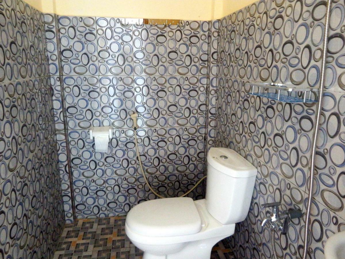 Golo Tango Homestay Labuan Bajo Buitenkant foto